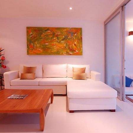 The Quarter Phuket Hotel Surin Beach  Buitenkant foto