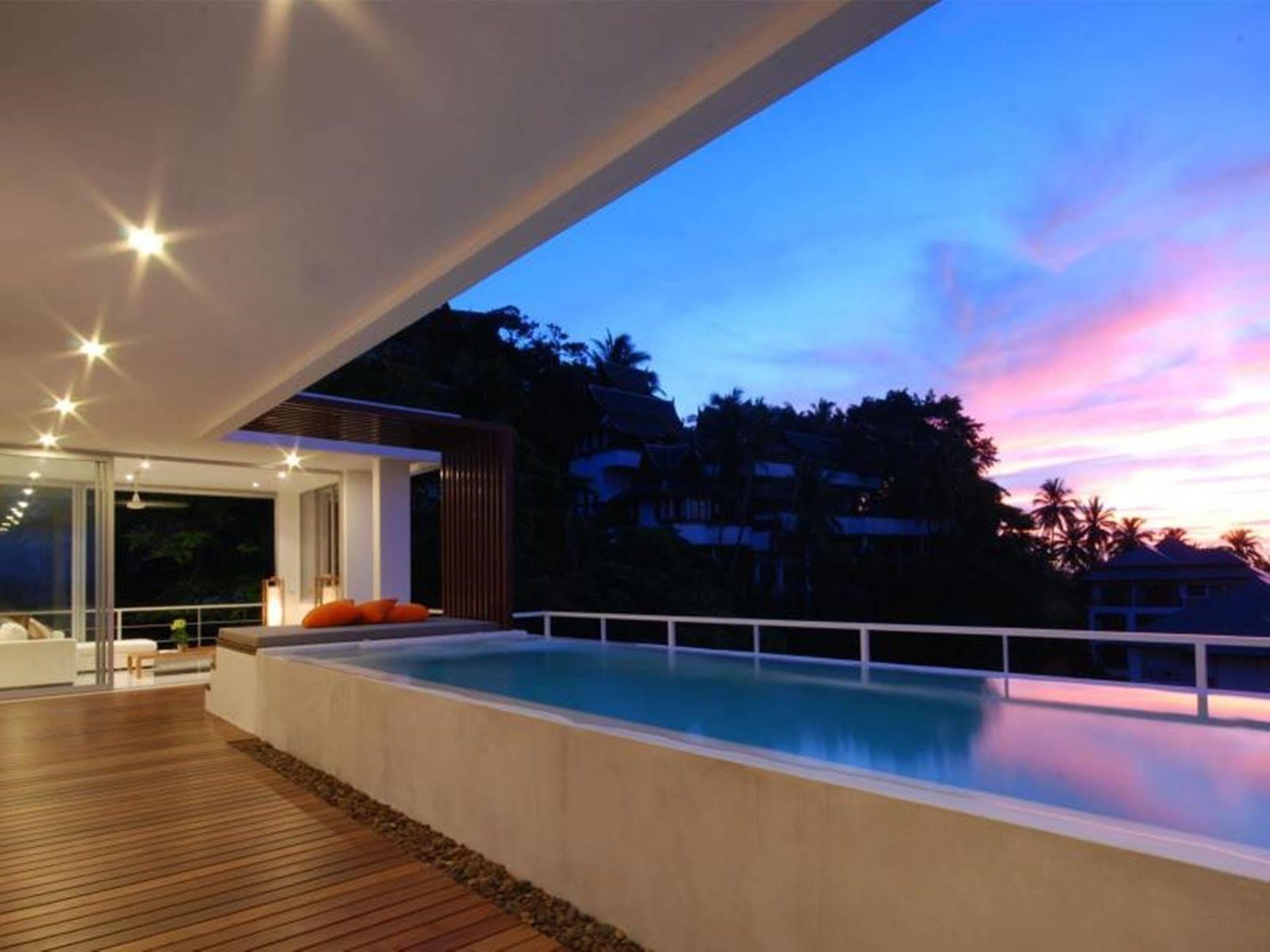 The Quarter Phuket Hotel Surin Beach  Buitenkant foto